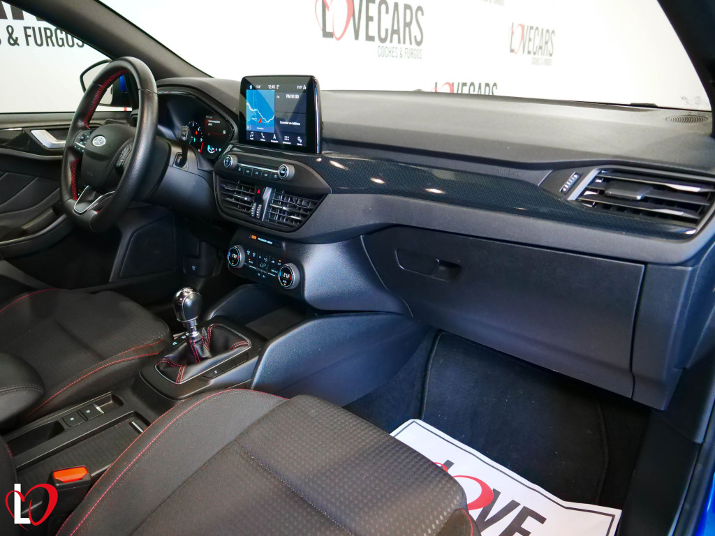 FORD FOCUS 1.5 ST LINE de segunda mano