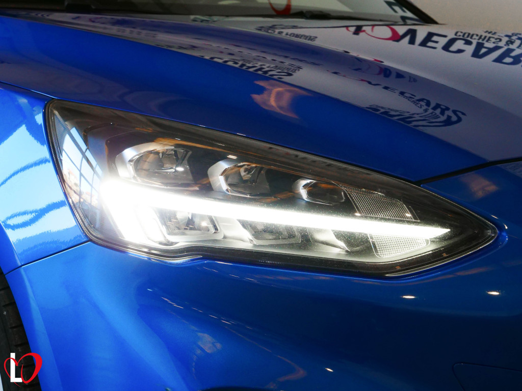 FORD FOCUS 1.5 ST LINE de segunda mano