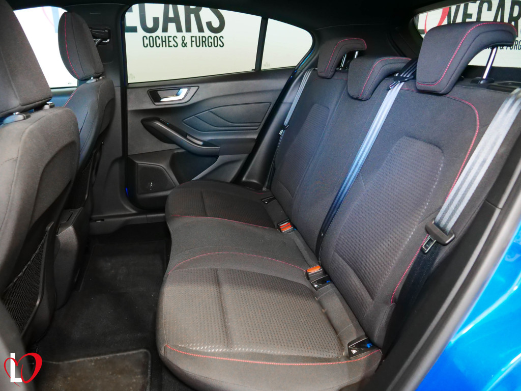 FORD FOCUS 1.5 ST LINE de segunda mano