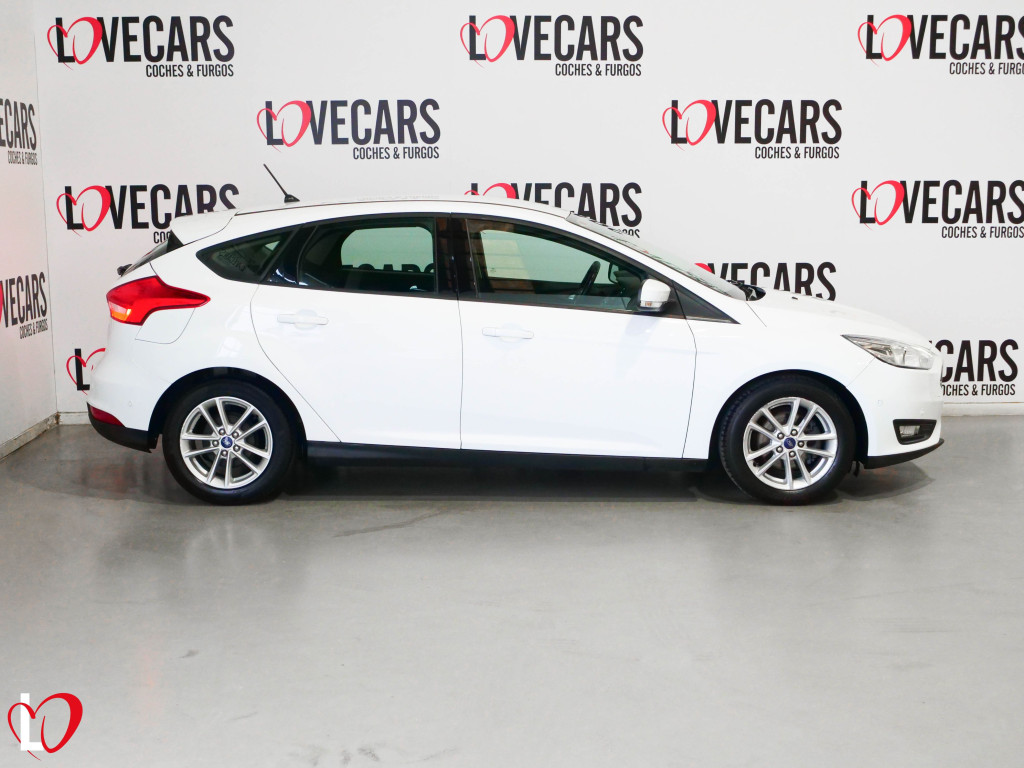 FORD FOCUS 1.5 TDCI BUSINESS 6 VEL 95 de segunda mano