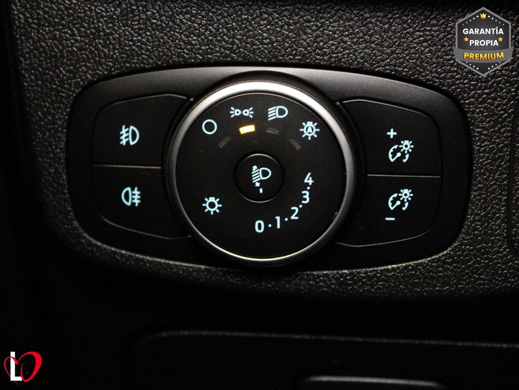 FORD FOCUS 1.5 TDCI ECOBLUE TREND + 6 VEL 120 de segunda mano