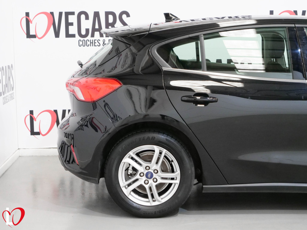 FORD FOCUS 1.5 TDCI ECOBLUE TREND+ 6 VEL 120 de segunda mano
