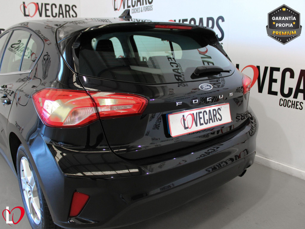 FORD FOCUS 1.5 TDCI ECOBLUE TREND + 6 VEL 120 de segunda mano