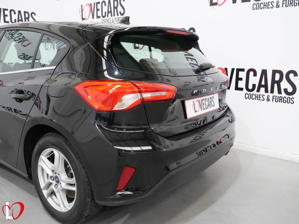 FORD FOCUS 1.5 TDCI ECOBLUE TREND+ 6 VEL 120 de segunda mano