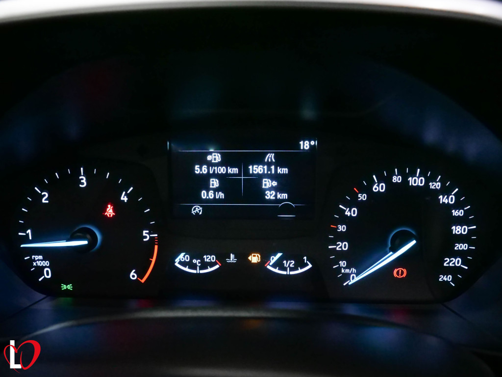 FORD FOCUS 1.5 TDCI ECOBLUE TREND+ 6 VEL 120 de segunda mano