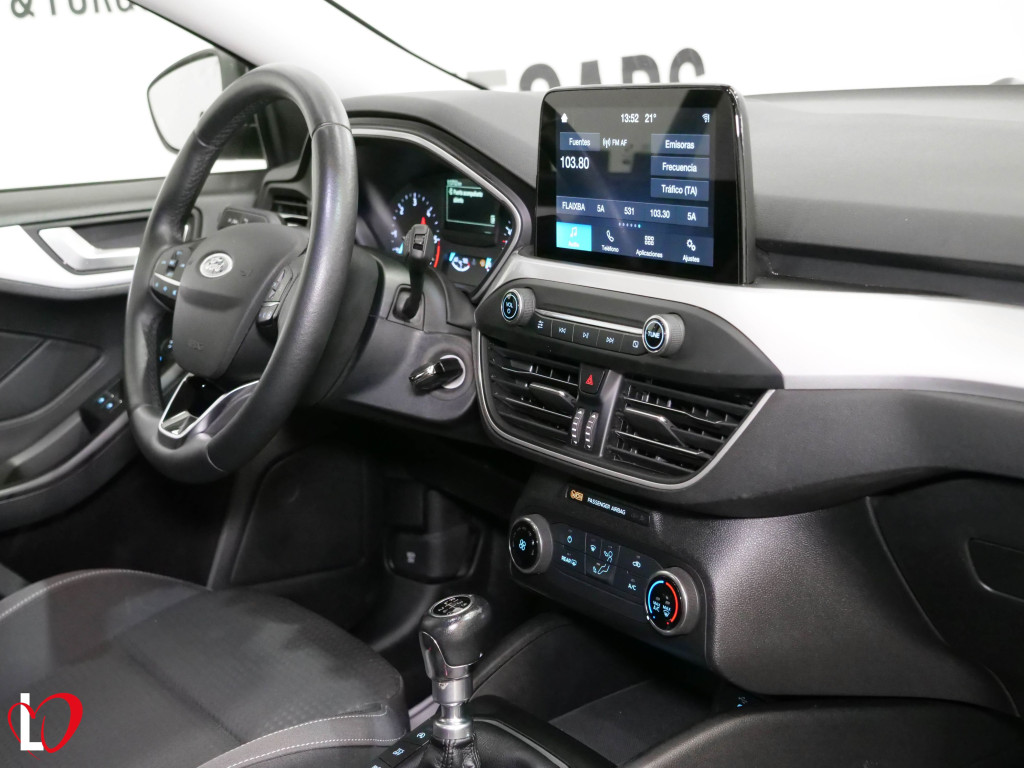 FORD FOCUS 1.5 TDCI ECOBLUE TREND+ 6 VEL 120 de segunda mano