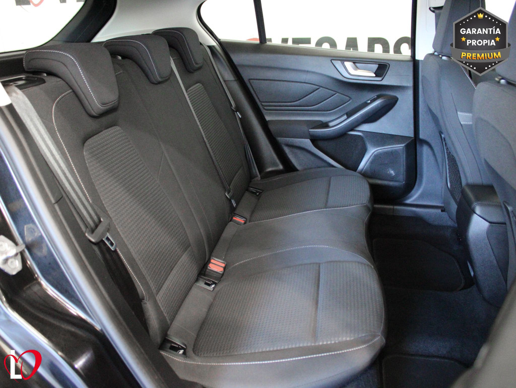 FORD FOCUS 1.5 TDCI ECOBLUE TREND + 6 VEL 120 de segunda mano