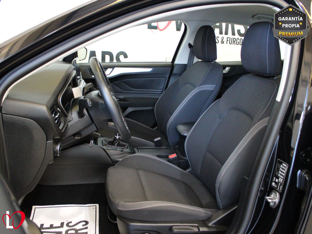 FORD FOCUS 1.5 TDCI ECOBLUE TREND + 6 VEL 120 de segunda mano