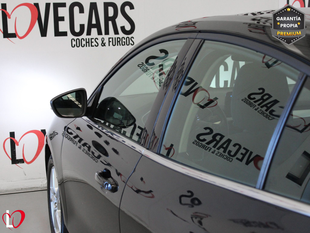 FORD FOCUS 1.5 TDCI ECOBLUE TREND + 6 VEL 120 de segunda mano