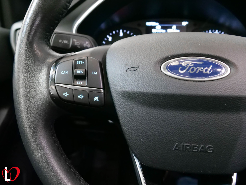 FORD FOCUS 1.5 TDCI ECOBLUE TREND+ 6 VEL 120 de segunda mano