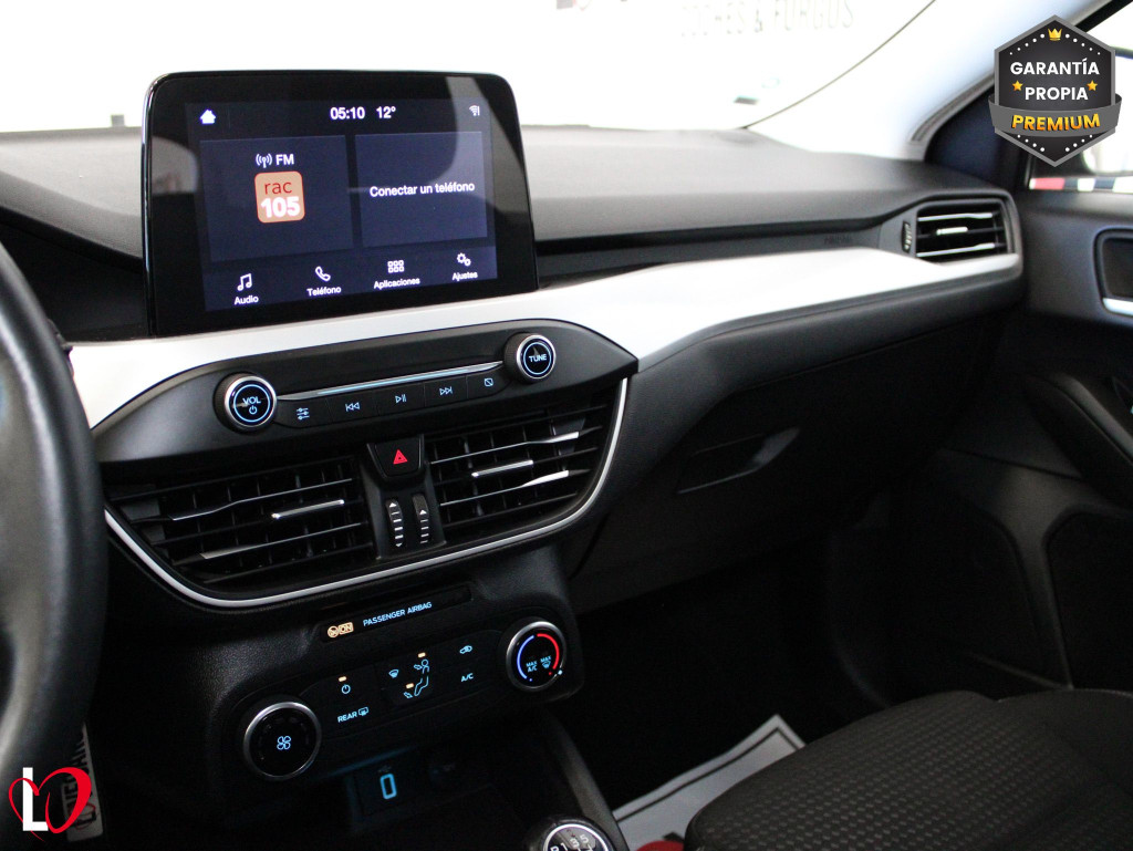 FORD FOCUS 1.5 TDCI ECOBLUE TREND + 6 VEL 120 de segunda mano