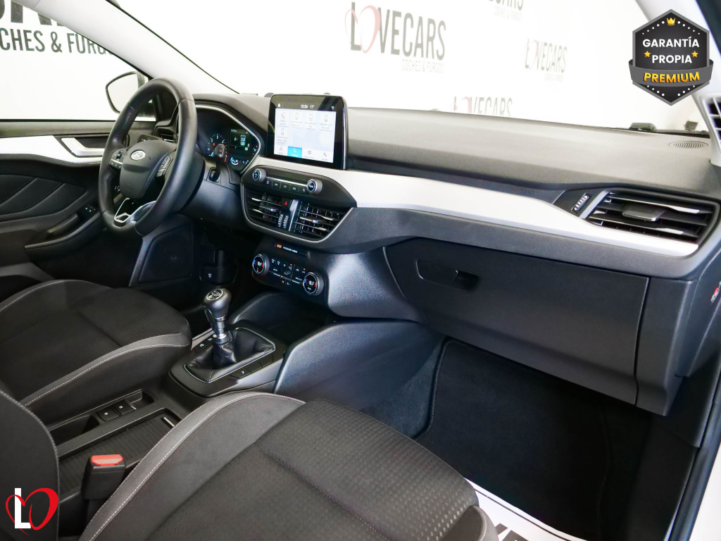 FORD FOCUS 1.5 TDCI ECOBLUE TREND 6 VEL 95 de segunda mano