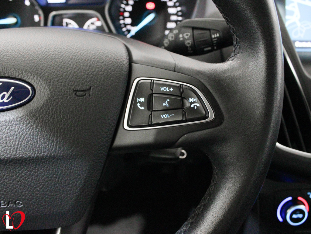 FORD FOCUS 1.5 TDCI TREND+ 6 VEL 120 de segunda mano