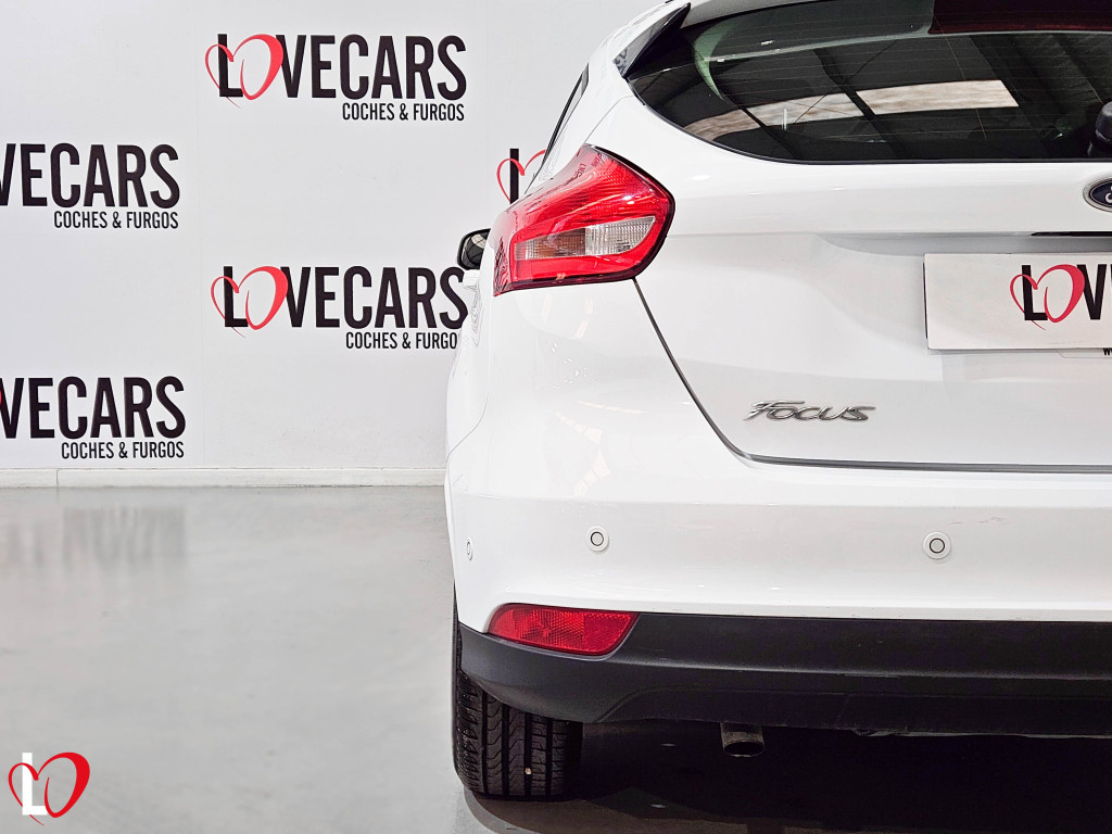 FORD FOCUS 1.5 TDCI TREND+ 6 VEL 120 de segunda mano