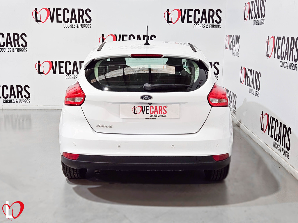 FORD FOCUS 1.5 TDCI TREND+ 6 VEL 120 de segunda mano