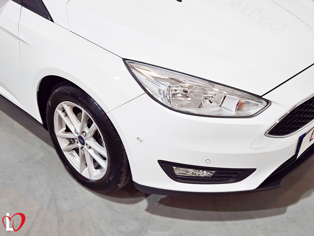 FORD FOCUS 1.5 TDCI TREND+ 6 VEL 120 de segunda mano