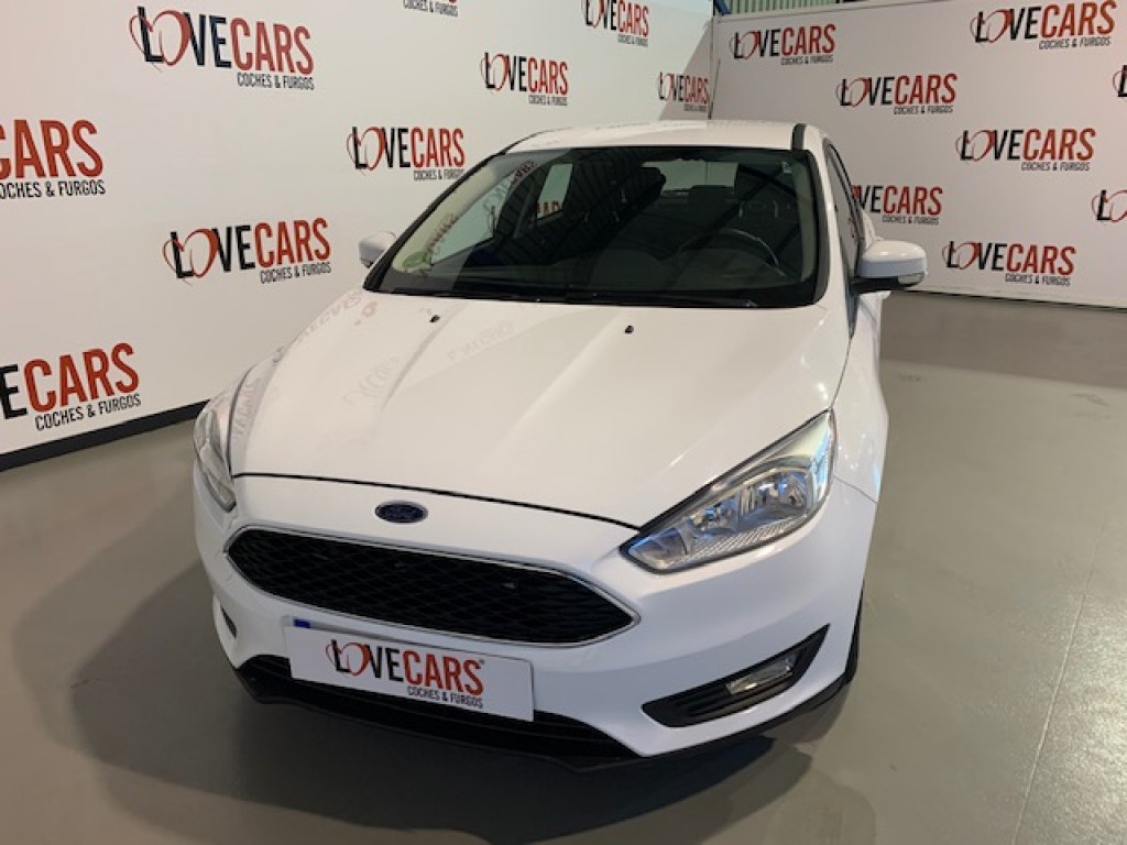 FORD FOCUS 1.5 TDCI TREND+ E6 120CV de segunda mano