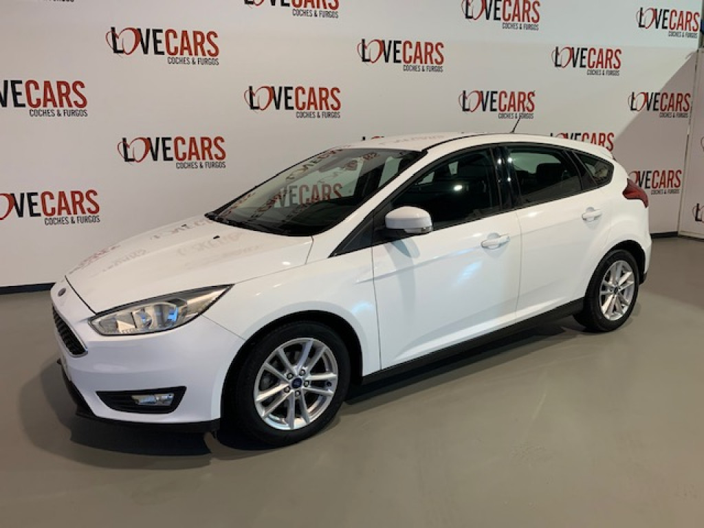 FORD FOCUS 1.5 TDCI TREND+ E6 120CV de segunda mano