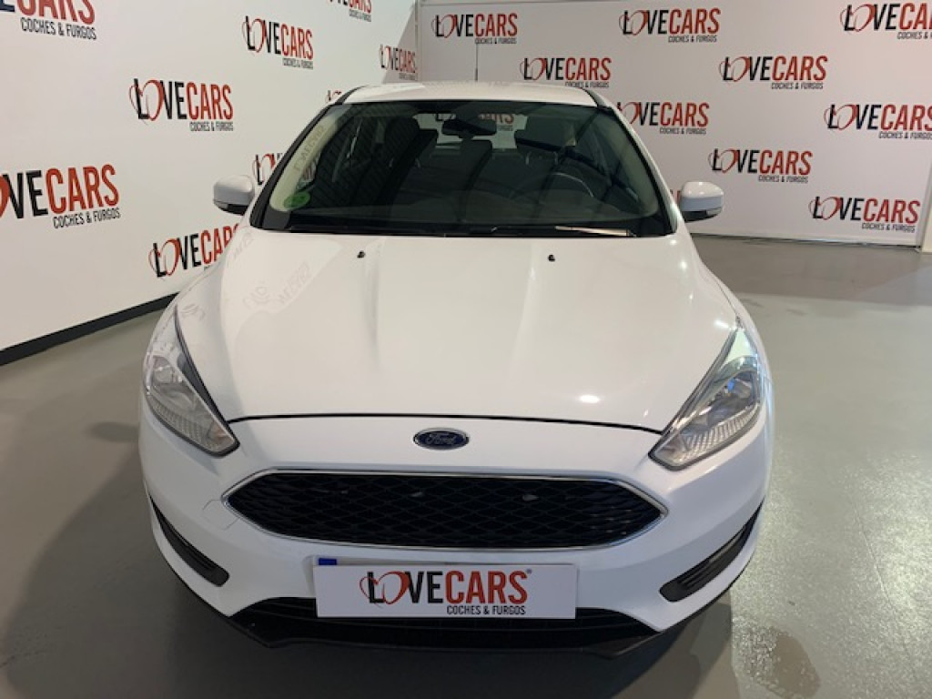 FORD FOCUS 1.5 TDCI TREND+ E6 120CV de segunda mano