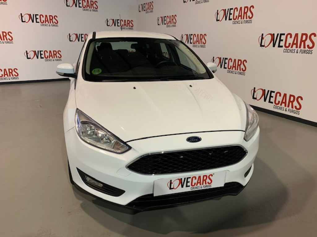 FORD FOCUS 1.5 TDCI TREND+ E6 120CV de segunda mano