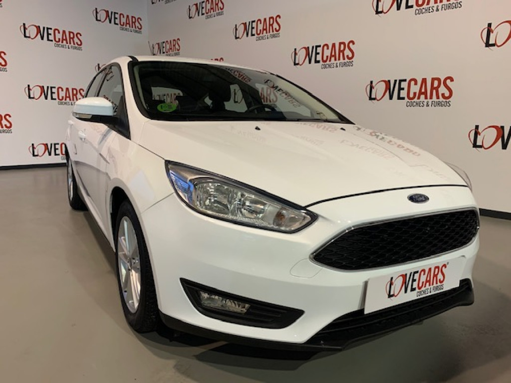 FORD FOCUS 1.5 TDCI TREND+ E6 120CV de segunda mano