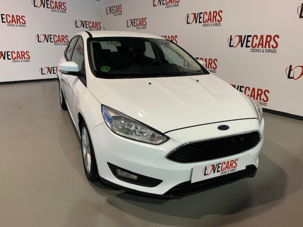 FORD FOCUS 1.5 TDCI TREND+ E6 120CV de segunda mano