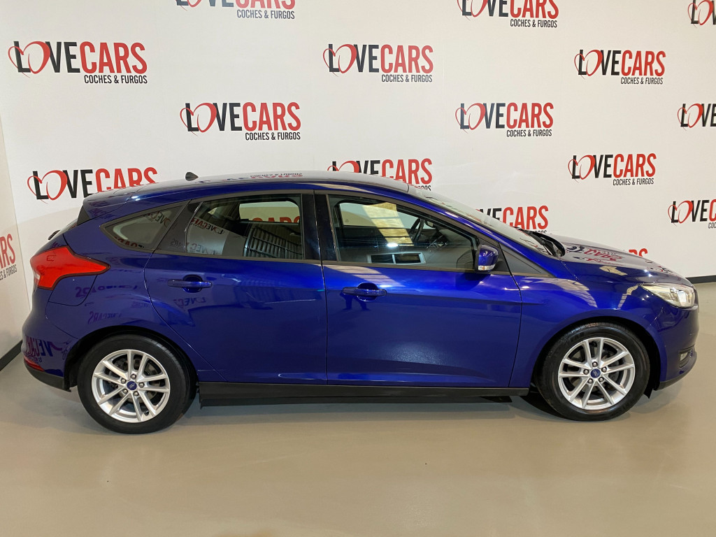 FORD FOCUS 1.5 TDCI TREND+120 de segunda mano