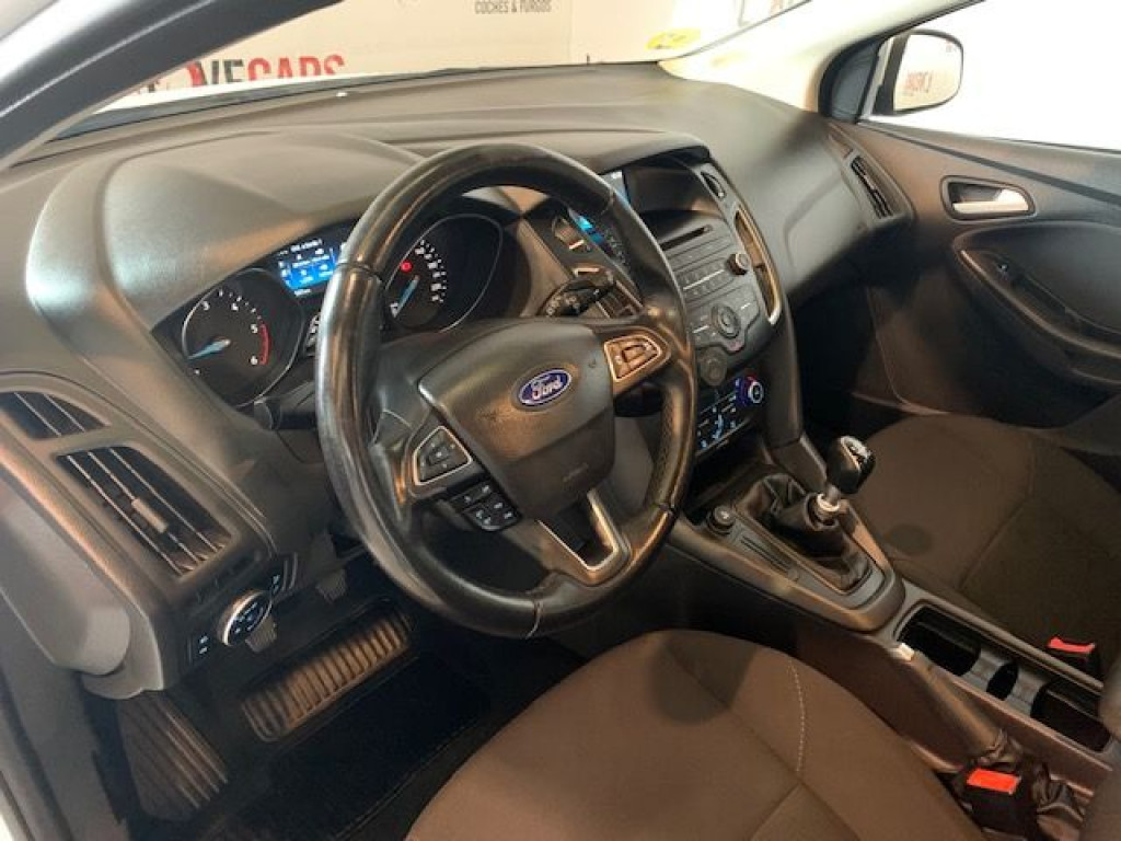 FORD FOCUS 1.6 TDCI TREND 115CV de segunda mano