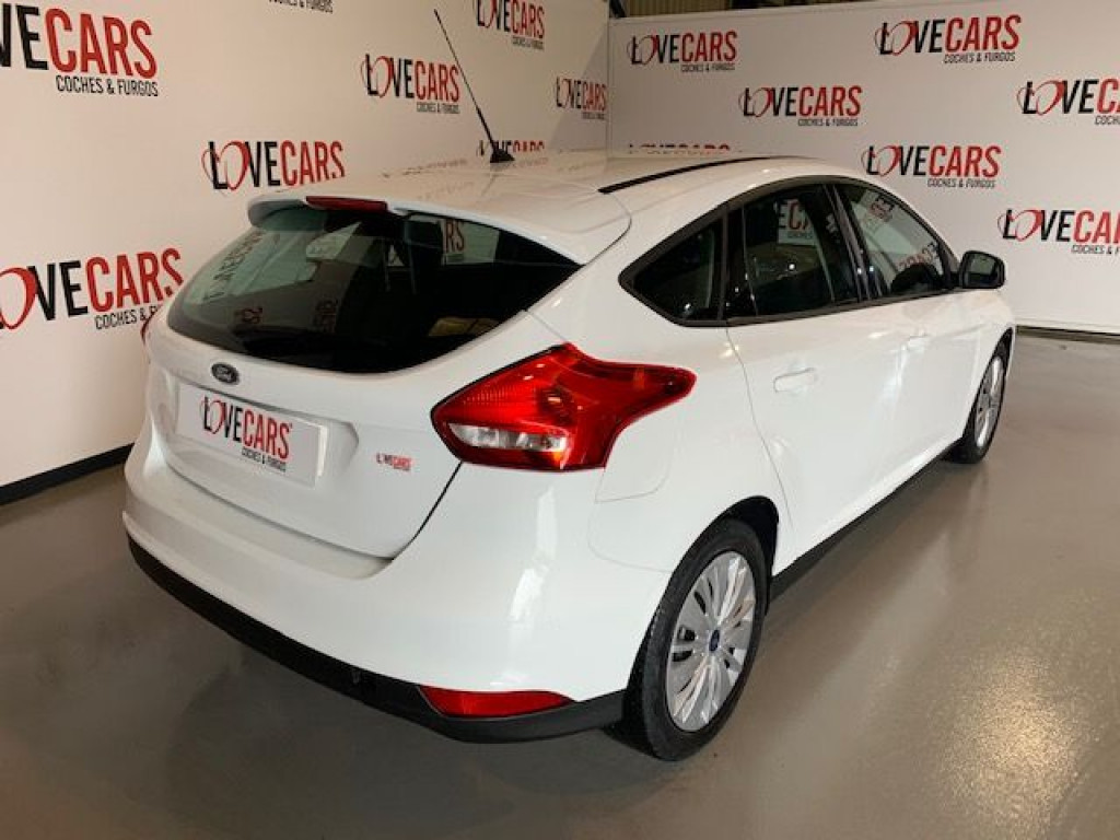 FORD FOCUS 1.6 TDCI TREND 115CV de segunda mano