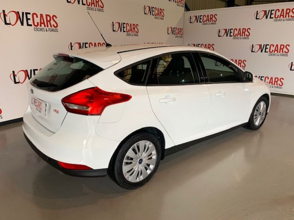 FORD FOCUS 1.6 TDCI TREND 115CV de segunda mano