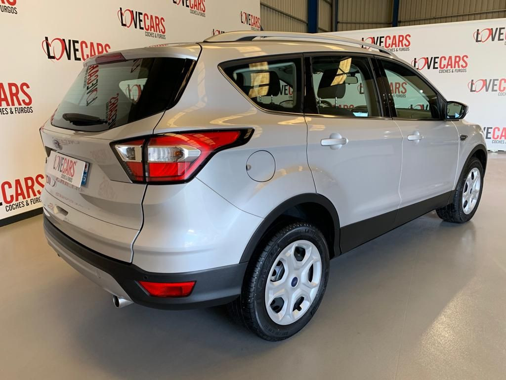 FORD KUGA 1.5 TDCI 120CV BUSINESS NAVI de segunda mano