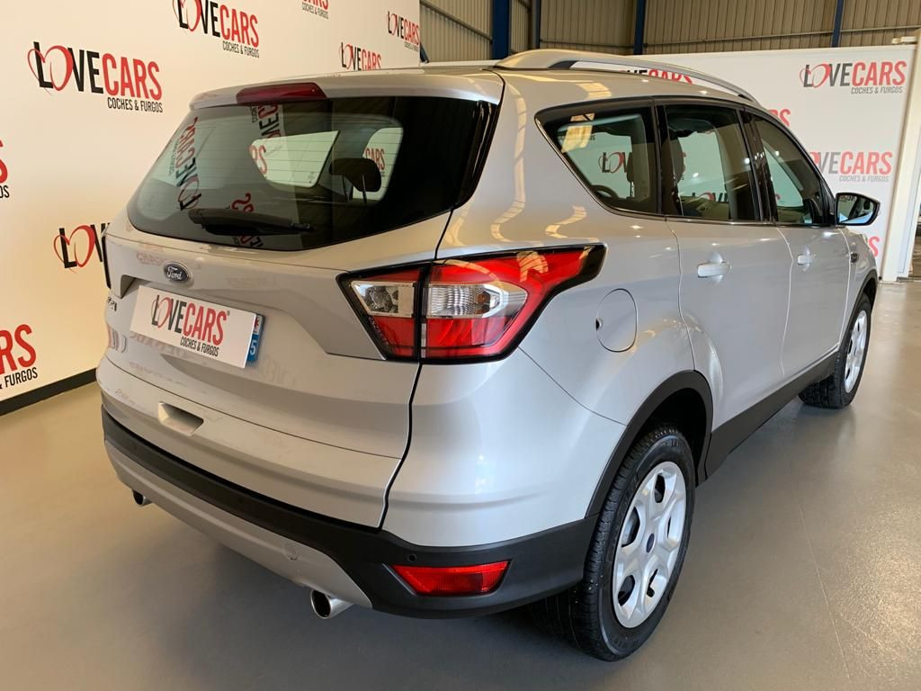 FORD KUGA 1.5 TDCI 120CV BUSINESS NAVI de segunda mano