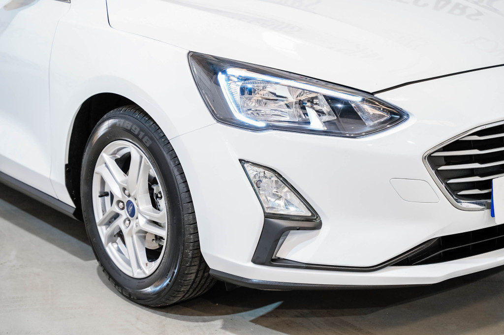 FORD NUEVO FOCUS 1.5 TDCI ECOBLUE TREND+ 6 VEL 120 de segunda mano