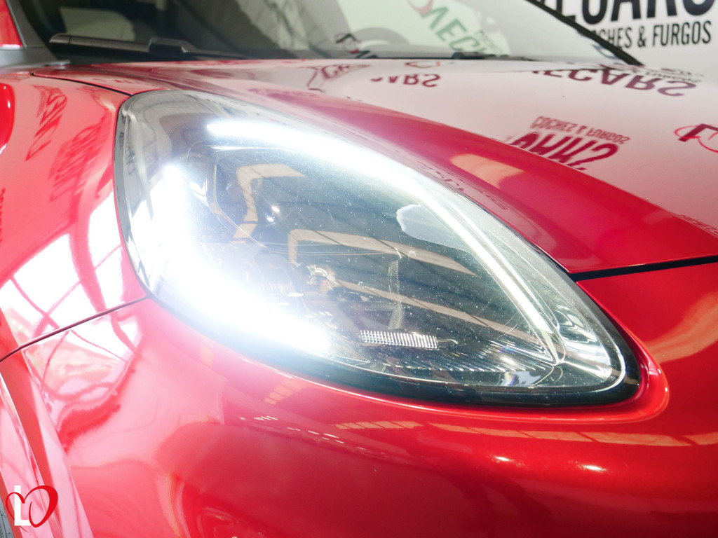 FORD PUMA 1.0 MHEV ST LINE 125 de segunda mano