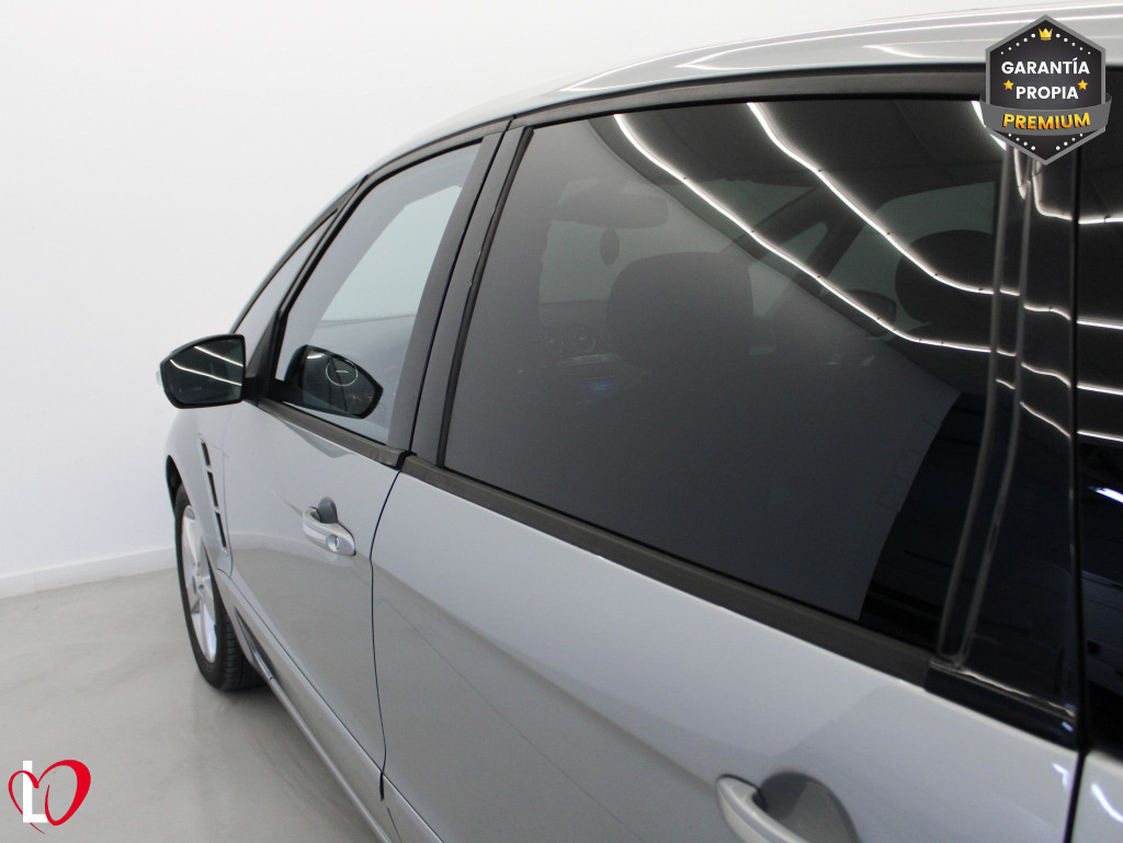 FORD S-MAX 2.0 TDCI 7 plazas 140 de segunda mano