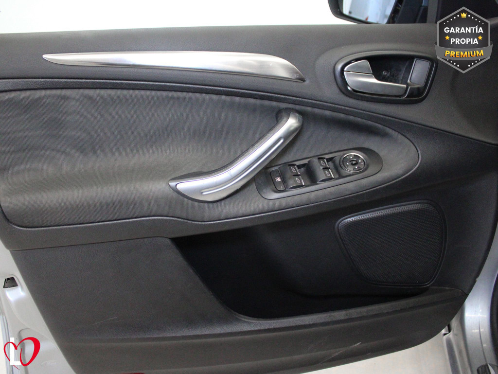 FORD S-MAX 2.0 TDCI 7 plazas 140 de segunda mano