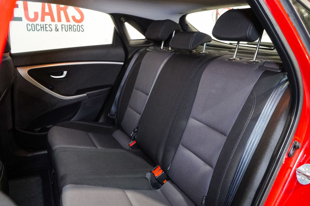 HYUNDAI I30 1.4 CRDI de segunda mano