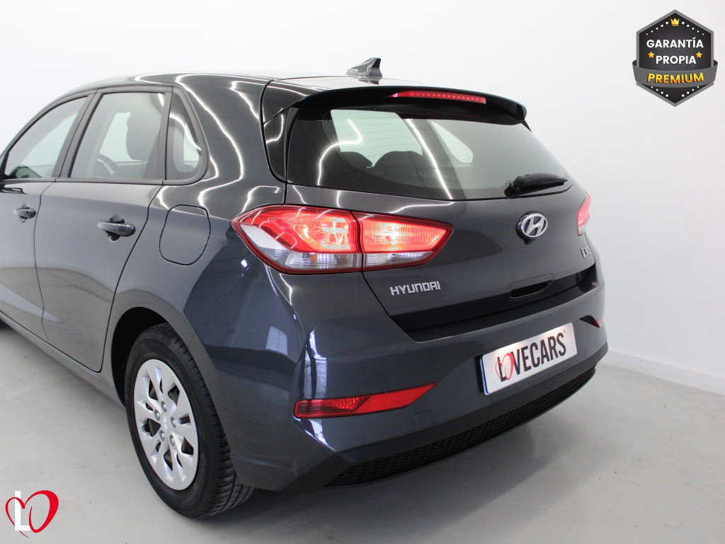 HYUNDAI i30 1.5 DPI ESSENCE 110 de segunda mano