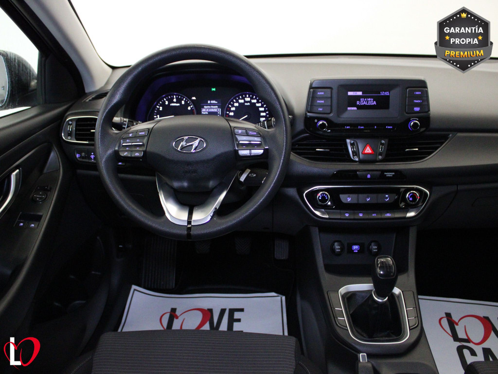 HYUNDAI i30 1.5 DPI ESSENCE 110 de segunda mano