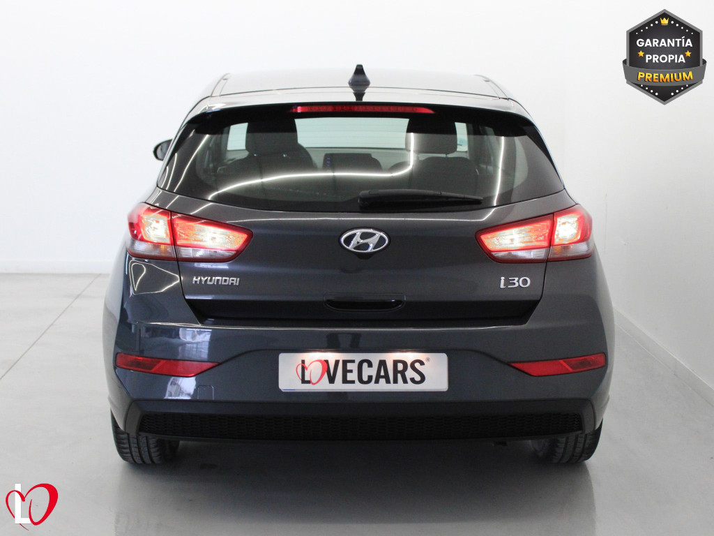 HYUNDAI i30 1.5 DPI ESSENCE 110 de segunda mano