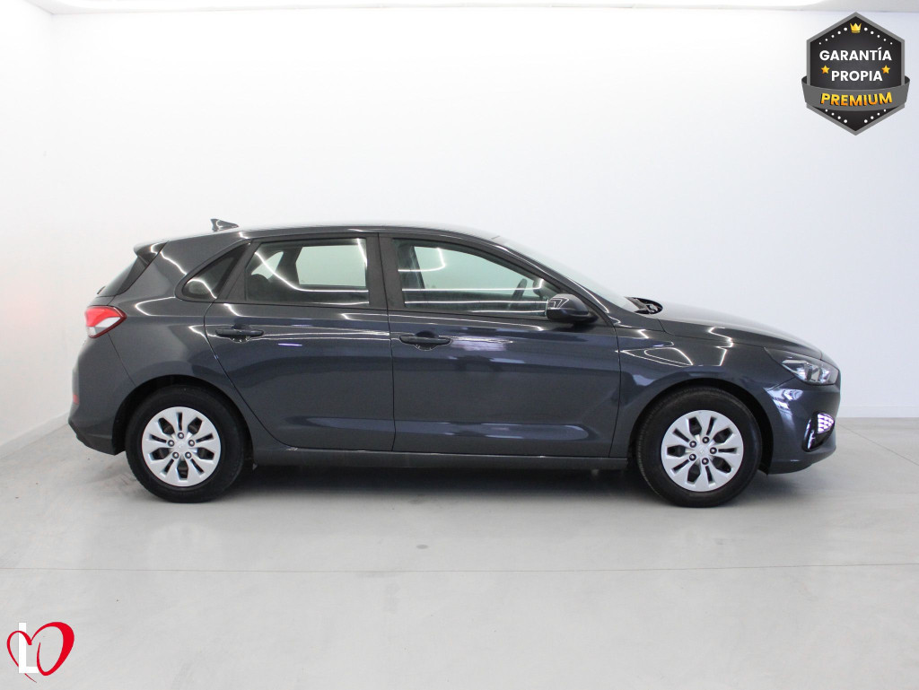 HYUNDAI i30 1.5 DPI ESSENCE 110 de segunda mano