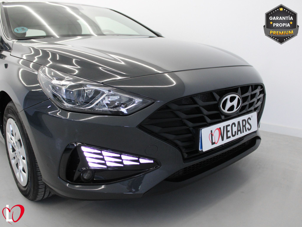 HYUNDAI i30 1.5 DPI ESSENCE 110 de segunda mano