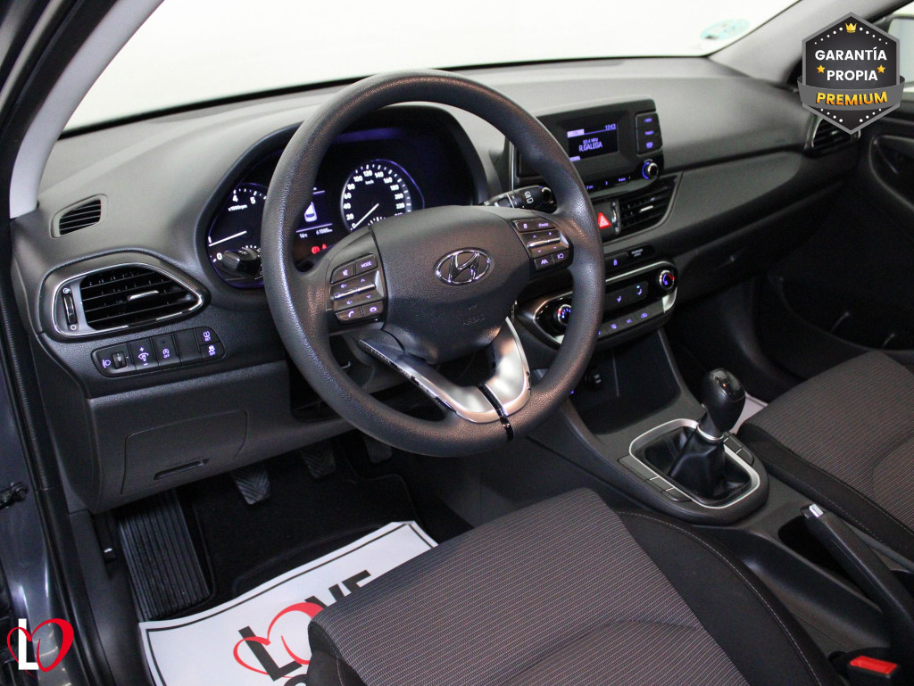 HYUNDAI i30 1.5 DPI ESSENCE 110 de segunda mano