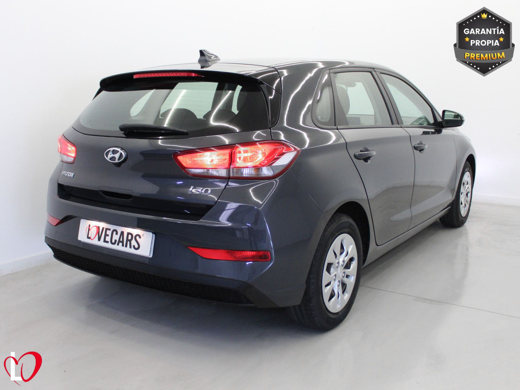 HYUNDAI i30 1.5 DPI ESSENCE 110 de segunda mano