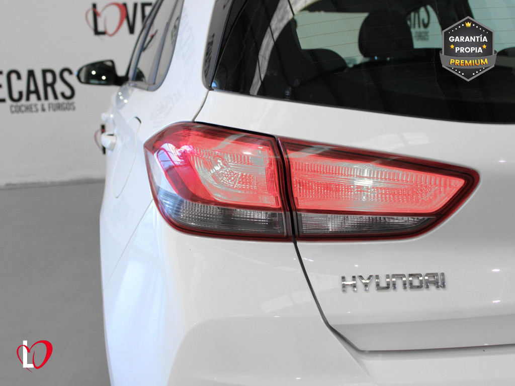 HYUNDAI I30 1.5 DPI KLASS SLX 110CV de segunda mano