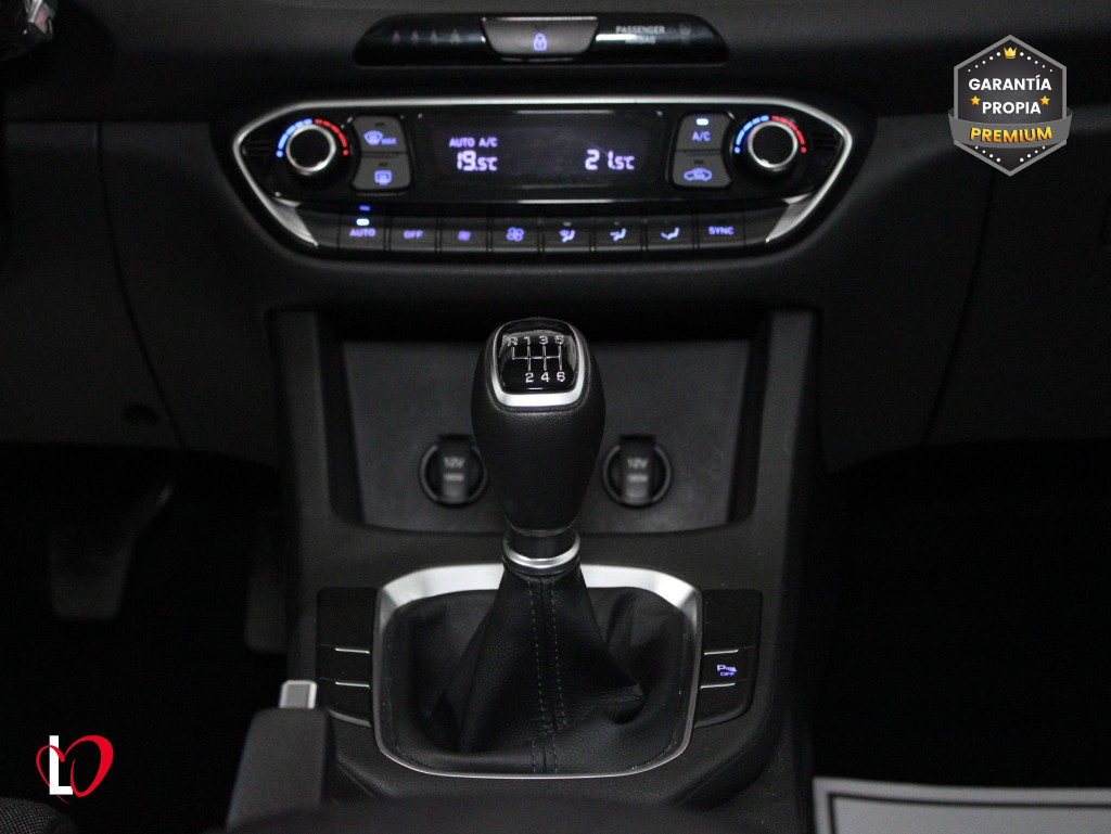 HYUNDAI I30 1.5 DPI KLASS SLX 110CV de segunda mano