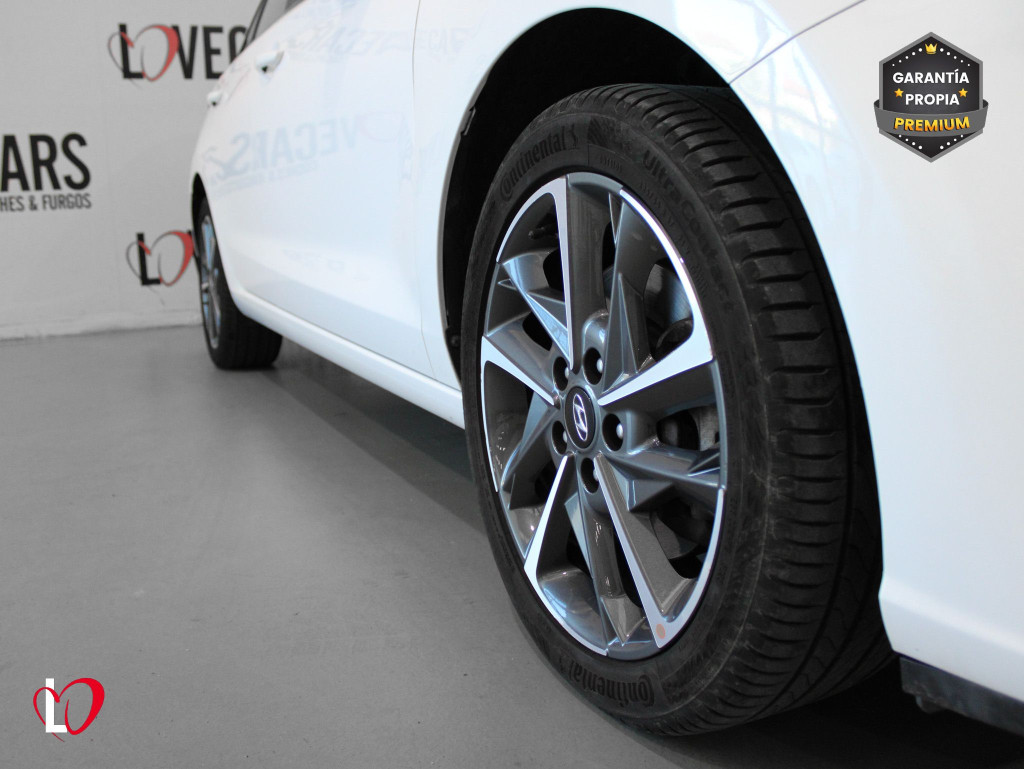 HYUNDAI I30 1.5 DPI KLASS SLX 110CV de segunda mano