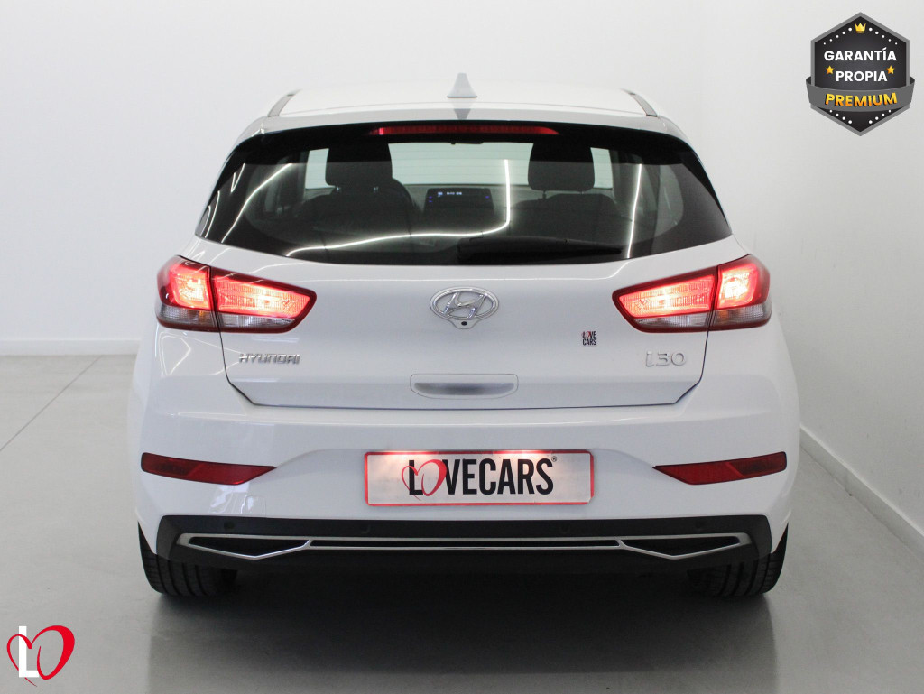 HYUNDAI I30 1.5 DPI KLASS SLX 6 VEL 110 de segunda mano