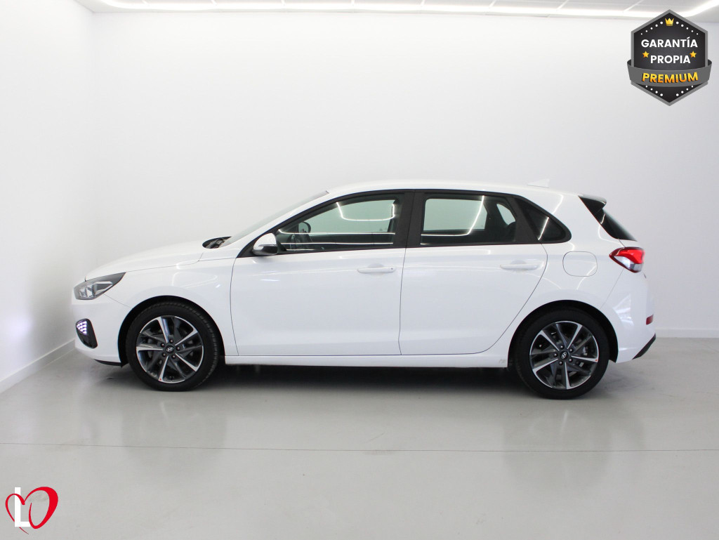 HYUNDAI I30 1.5 DPI KLASS SLX 6 VEL 110 de segunda mano