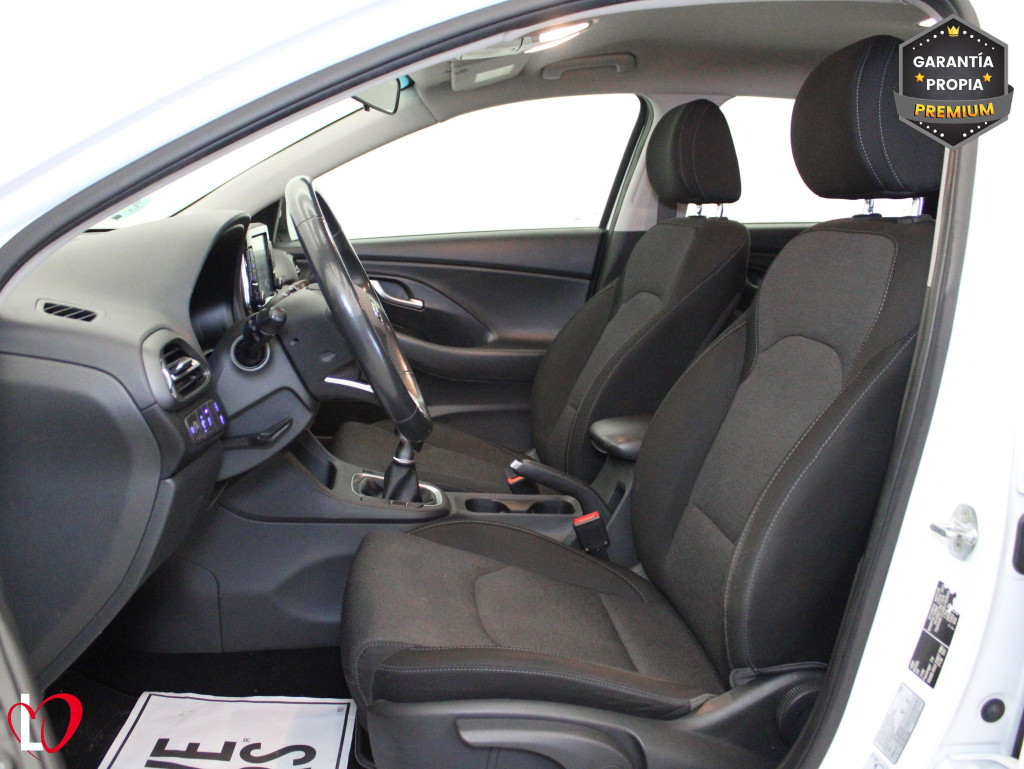 HYUNDAI I30 1.5 DPI KLASS SLX 6 VEL 110 de segunda mano